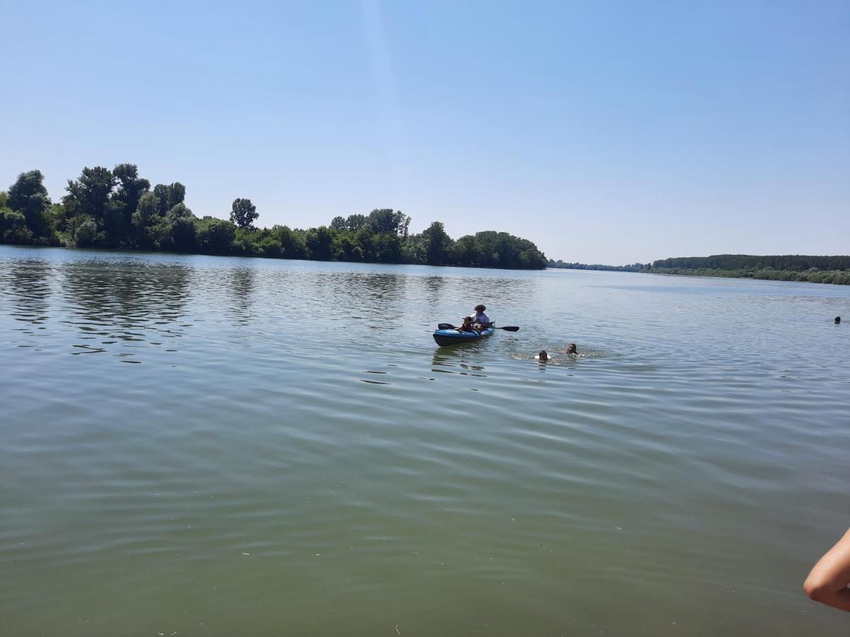 Vila Sava Jarak Екстер'єр фото